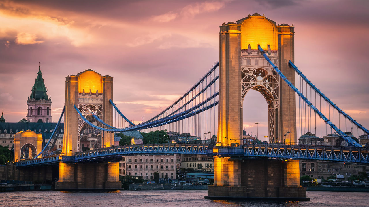 chain bridge